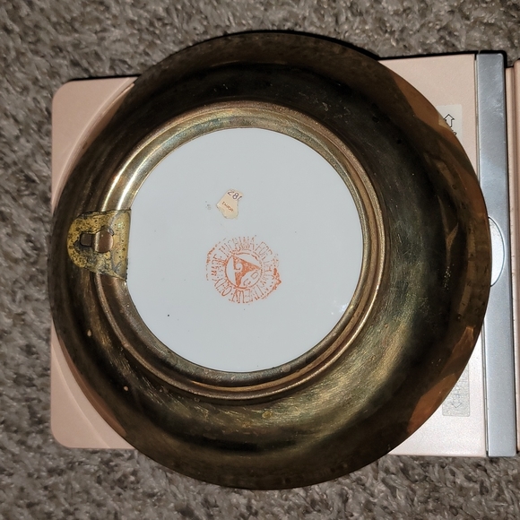 Vintage Wall decor cloisonne dish tobacco leaf ceramic w gold foil back - Picture 3 of 4